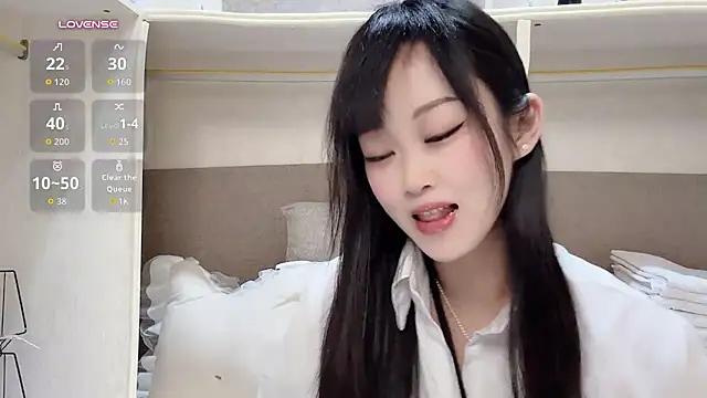yueyue2003 在線直播表演