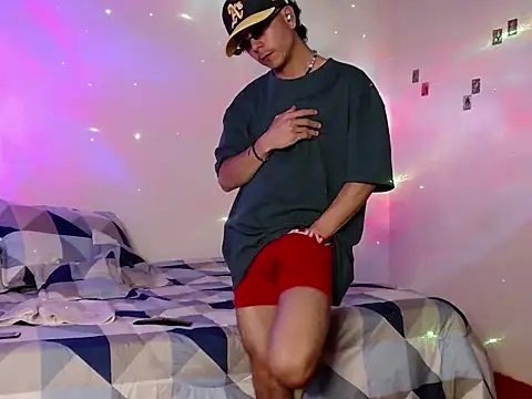 Dominic_hanks777 – webcam-show