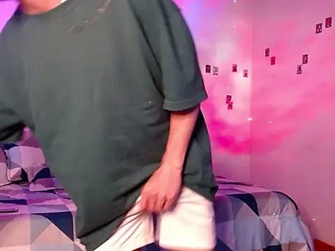 Dominic_hanks777 webkamerás műsora
