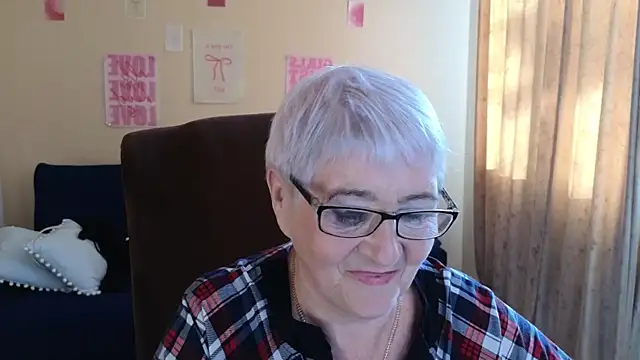 הופעת וובקאם של Sandra_Snowflake