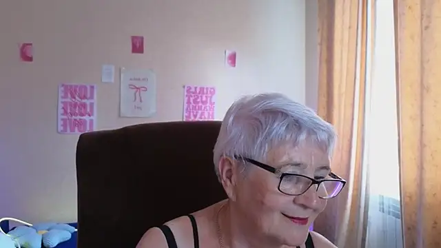 Sandra_Snowflake XXX чат на живо