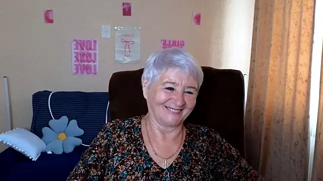 Sandra_Snowflake's Live XXX Chat