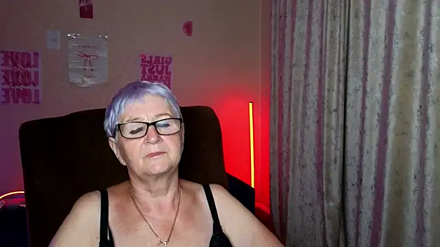 Czat XXX na żywo – Sandra_Snowflake