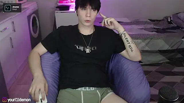 yourlildemon Webcam-Show