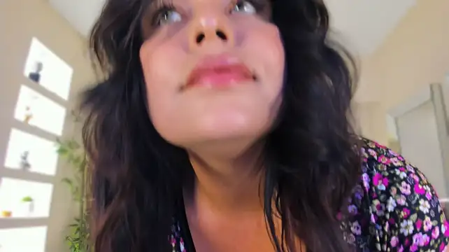 GeorginaReyes Webcam-Show