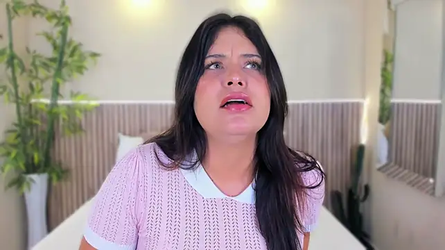 GeorginaReyes Adlı Modelin Web Kamerası Şovu