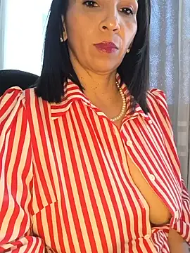 Mrsvictoriaaa লাইভ XXX চ্যাট