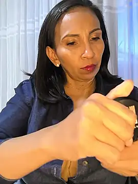 Czat XXX na żywo – Mrsvictoriaaa