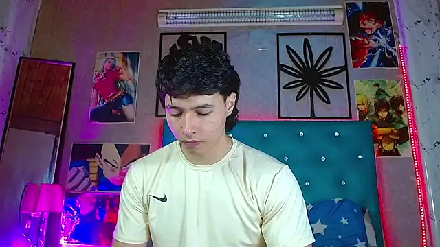عرض كام LiamAndrewzz