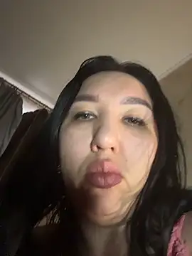 Naughtbaby_2025 লাইভ চ্যাট রু  ম