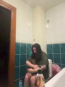 Naughtbaby_2025's Live XXX Chat