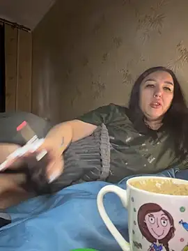XXX chat uživo modela Naughtbaby_2025