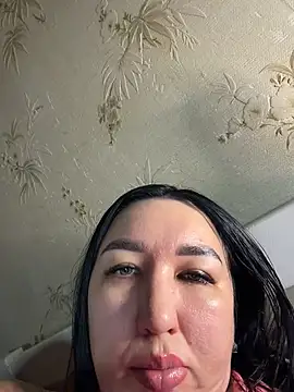 Naughtbaby_2025's Live XXX Chat