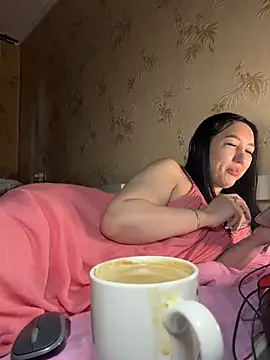 Naughtbaby_2025 – Naživo XXX chat