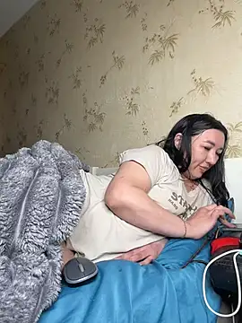 Naughtbaby_2025's Live XXX Chat
