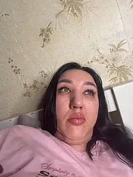 Chat XXX en directo de Naughtbaby_2025