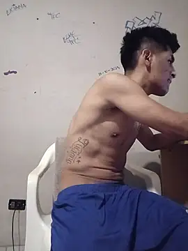---Leon--- Pertunjukan Webcam