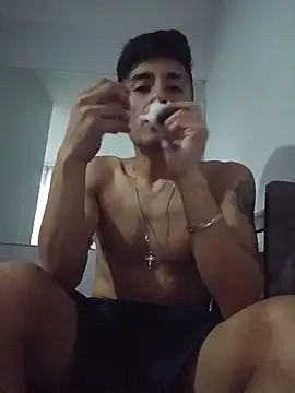 ---Leon---'s Live Sex Cam Show