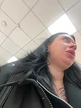 Chat +18 de AlishaOfThorns ao vivo