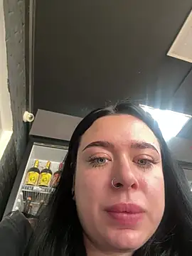 AlishaOfThorns' Live XXX Chat