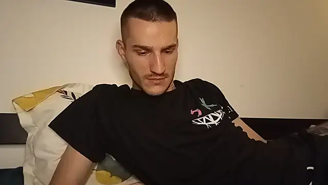 yoyoboy988 Webcam show