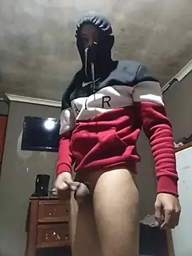 Quint3n Show in webcam