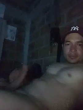 Show de Mycansonhot na webcam