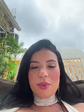 Rafaellaz Show in webcam