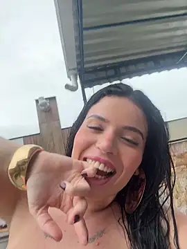 Pokazy przed kamerką – Rafaellaz