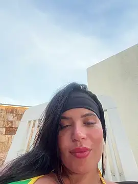 Show de Rafaellaz na webcam