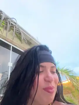 Rafaellaz Show in webcam