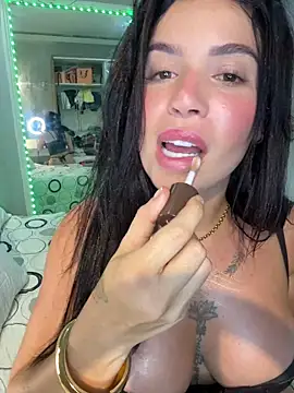 Pokazy przed kamerką – Rafaellaz