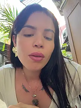 Show de Rafaellaz na webcam