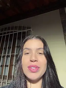 XXX chat uživo modela Rafaellaz