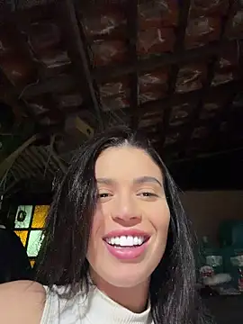 عرض كام Rafaellaz