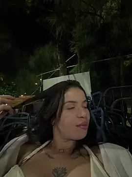 Онлайн чат XXX Rafaellaz