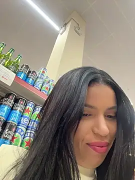 Chat XXX ao vivo de Rafaellaz