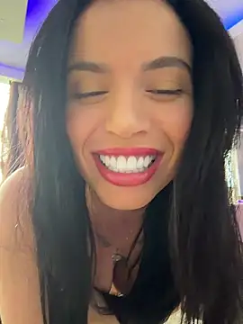 Rafaellaz Webcamshow