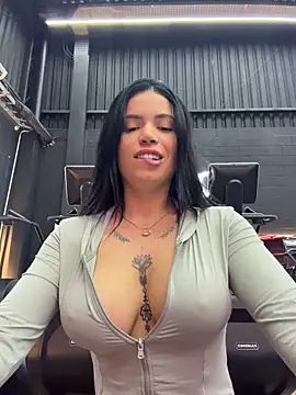 Rafaellaz's Live XXX Chat