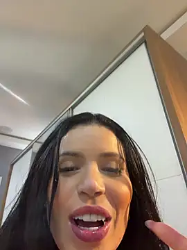 Rafaellaz Live XXX-Chat