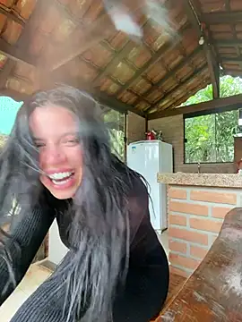 Chat +18 de Rafaellaz ao vivo