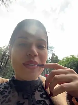 Rafaellaz Pertunjukan Webcam