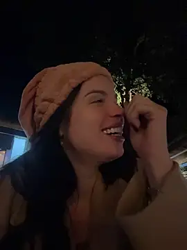 Rafaellaz Pertunjukan Webcam