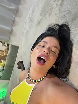 Show de Rafaellaz na webcam