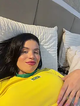 Show de Rafaellaz na webcam