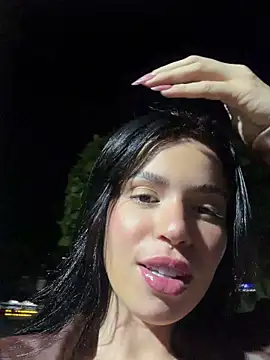 عرض كام Rafaellaz