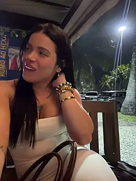 Show de Rafaellaz na webcam