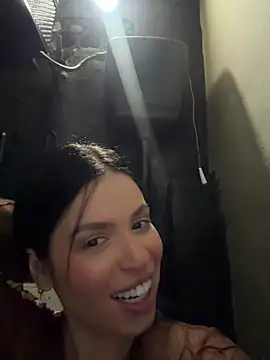 Show de Rafaellaz na webcam