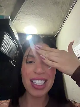 Show de Rafaellaz na webcam
