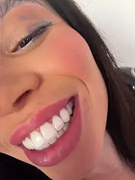 Rafaellaz Webcam Show